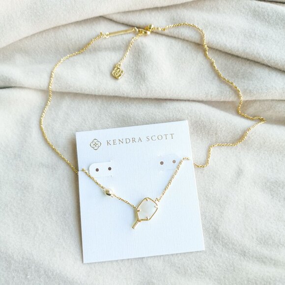 Kendra Scott Pickleball Ivory Mother-of-Pearl Necklace Gold - Picture 3 of 3
